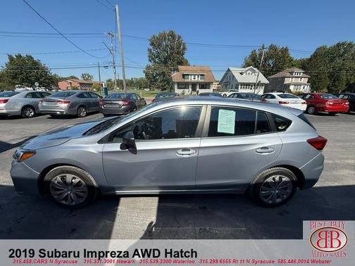 2019 Subaru Impreza 2.0i