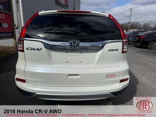 White 2016 Honda CR-V