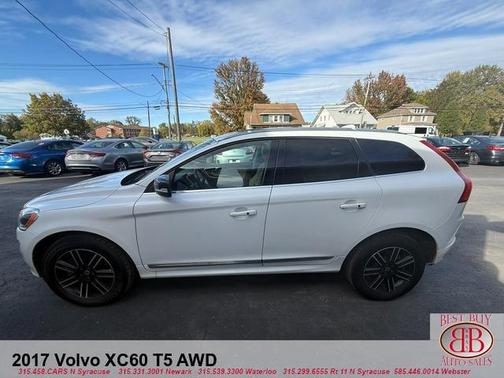 2017 Volvo XC60 T5 Dynamic