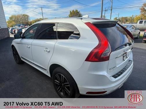2017 Volvo XC60 T5 Dynamic
