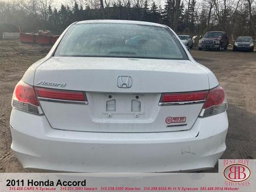 White 2011 Honda Accord SE
