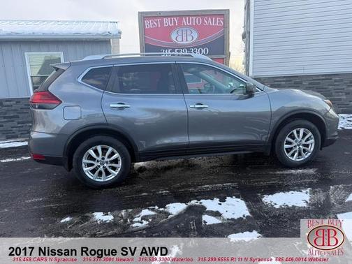 2017 Nissan Rogue SV