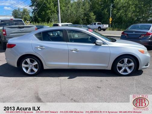 2013 Acura ILX 2.0L w/Premium Package