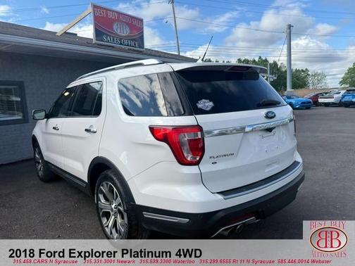 White 2018 Ford Explorer Platinum