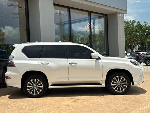 2023 Lexus GX 460 Luxury
