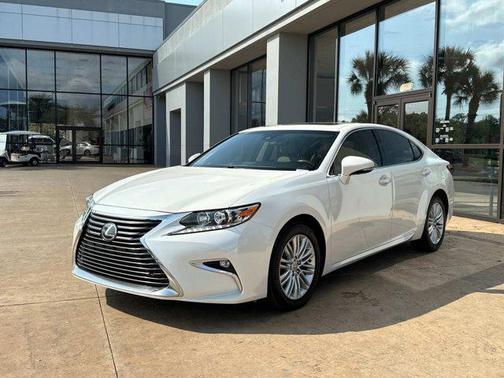 2017 Lexus ES 350 Base