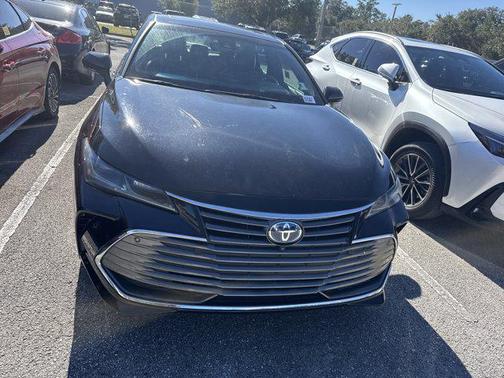 2019 Toyota Avalon Hybrid Limited
