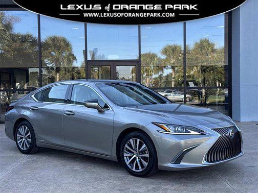 2021 Lexus ES 300h Base