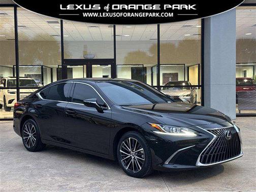 2024 Lexus ES 250 Base