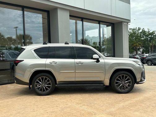 2023 Lexus LX 600 Base