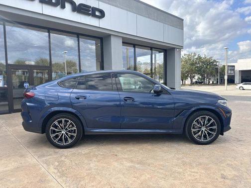 2023 BMW X6 xDrive40i