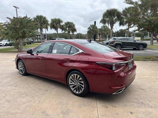 2025 Lexus ES 350 Ultra Luxury