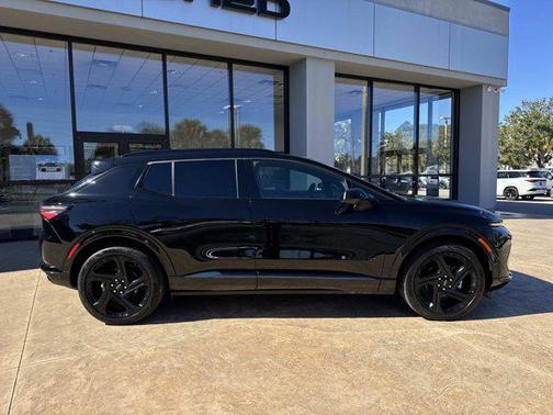 2024 Chevrolet Equinox EV RS