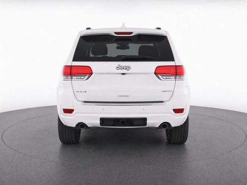 Bright White Clearcoat 2020 Jeep Grand Cherokee Overland