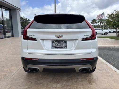 2020 Cadillac XT4 Premium Luxury