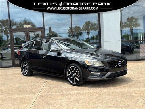 2018 Volvo V60 T5 Dynamic