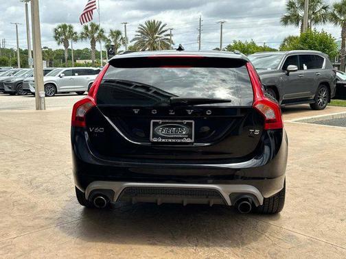 2018 Volvo V60 T5 Dynamic