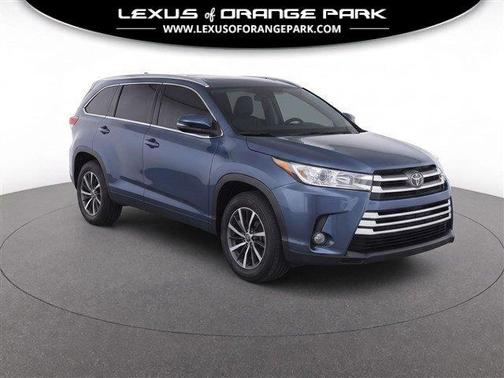 Shoreline Blue Pearl 2018 Toyota Highlander XLE