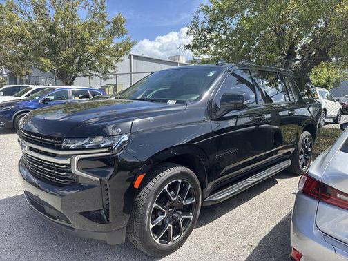 Black 2022 Chevrolet Suburban RST