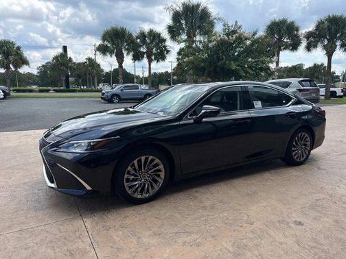 2025 Lexus ES 350 Ultra Luxury