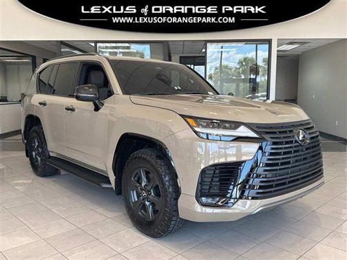 2025 Lexus LX 700h Overtrail