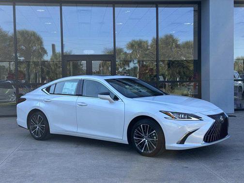 2025 Lexus ES 350 Base