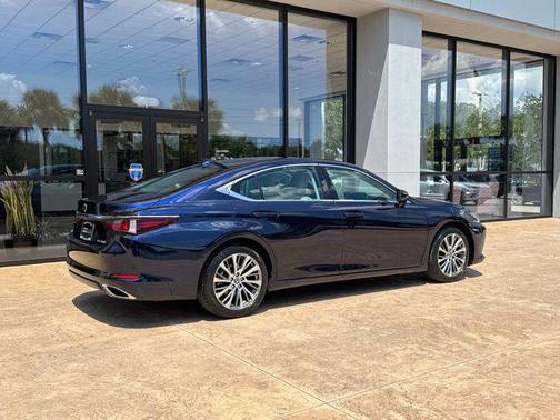 2020 Lexus ES 350 Base