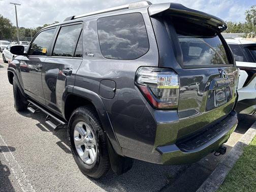 2022 Toyota 4Runner SR5
