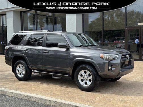2022 Toyota 4Runner SR5
