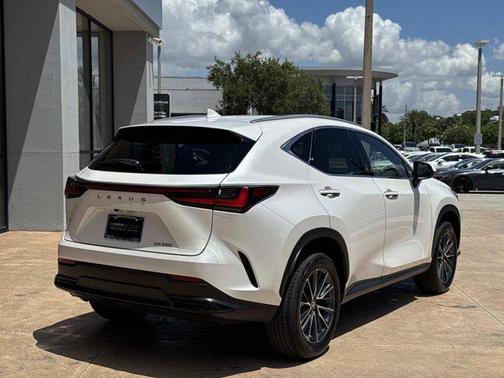 Eminent White Pearl 2025 Lexus NX 250 Premium