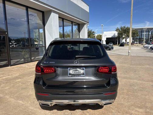 2020 Mercedes-Benz GLC 300 Base