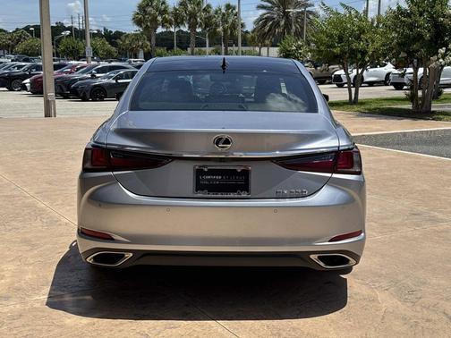 Iridium 2024 Lexus ES 350 Base