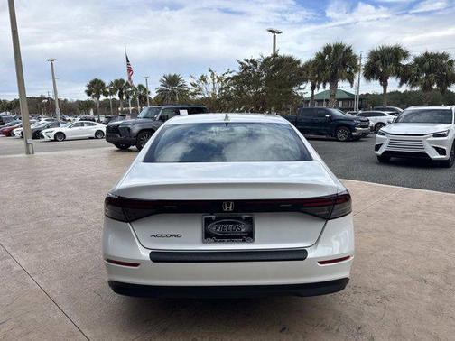 2023 Honda Accord LX 1.5T