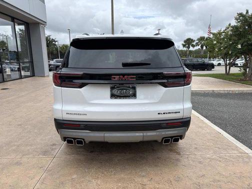 2025 GMC Acadia FWD Elevation