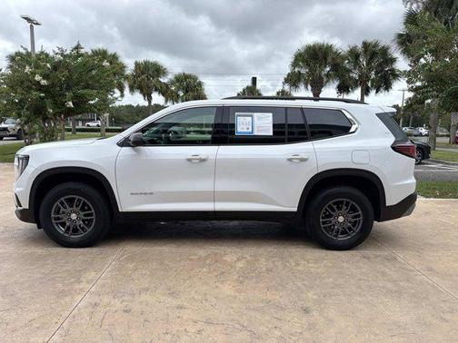 2025 GMC Acadia FWD Elevation