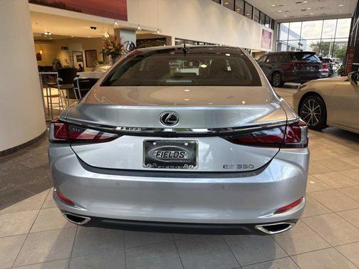 2025 Lexus ES 350 Base