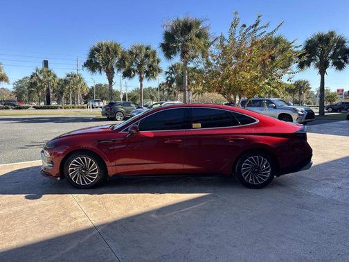2025 Hyundai SONATA Hybrid Limited