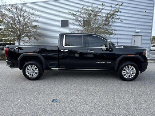 2023 GMC Sierra 2500 Denali