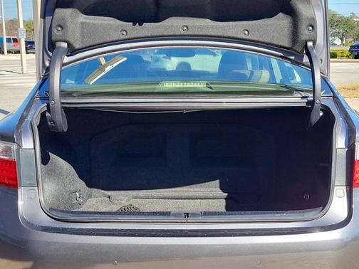 Photo 5 of 29 of 2013 Lexus ES 300h Base