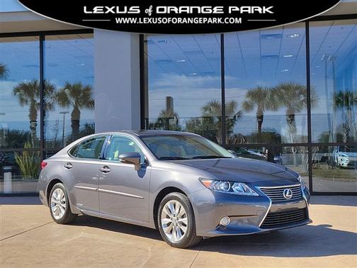 Photo 1 of 29 of 2013 Lexus ES 300h Base