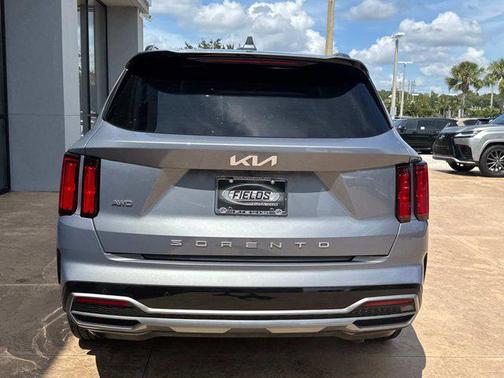 2022 Kia Sorento SX