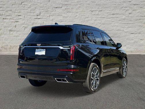 2025 Cadillac XT6 Sport AWD