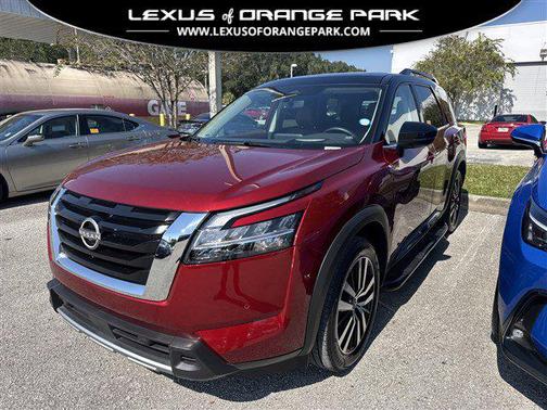 2023 Nissan Pathfinder Platinum 4WD