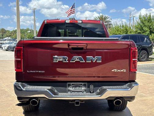 Delmonico Red Pearlcoat 2025 RAM 1500 Limited