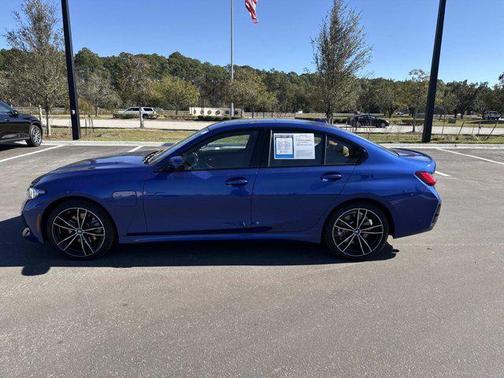 2024 BMW 330e 330e iPerformance