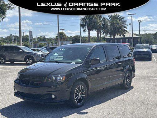 Black Onyx Crystal Pearlcoat 2019 Dodge Grand Caravan GT