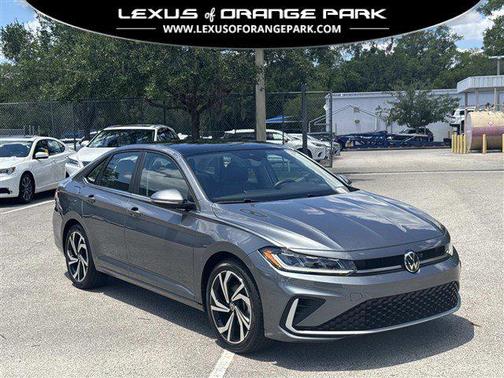 Platinum Gray Metallic 2025 Volkswagen Jetta 1.5T SEL