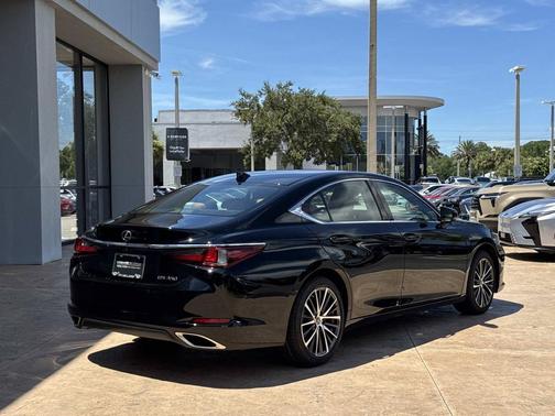 Obsidian 2024 Lexus ES 350 Base