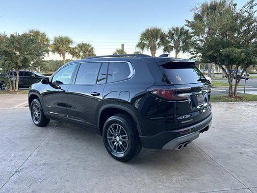 2025 GMC Acadia FWD Elevation