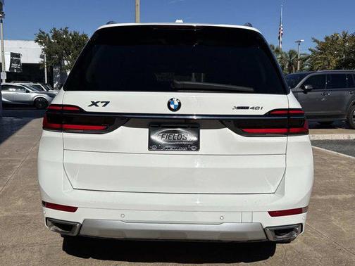 2023 BMW X7 xDrive40i